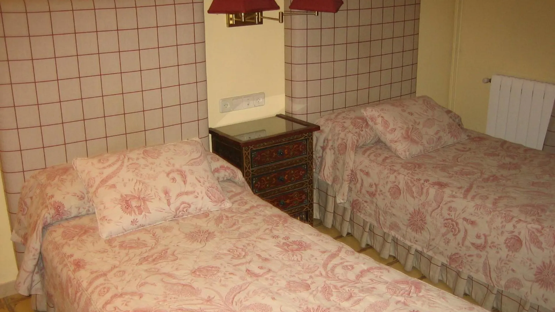 Apartaments Sant Jordi Girona 97 Barcelona Lägenhet