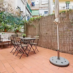 Flateli Fabra Appartamento