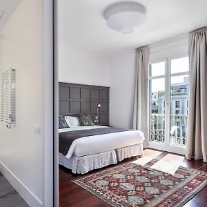  Apartment Milton House Gran Via