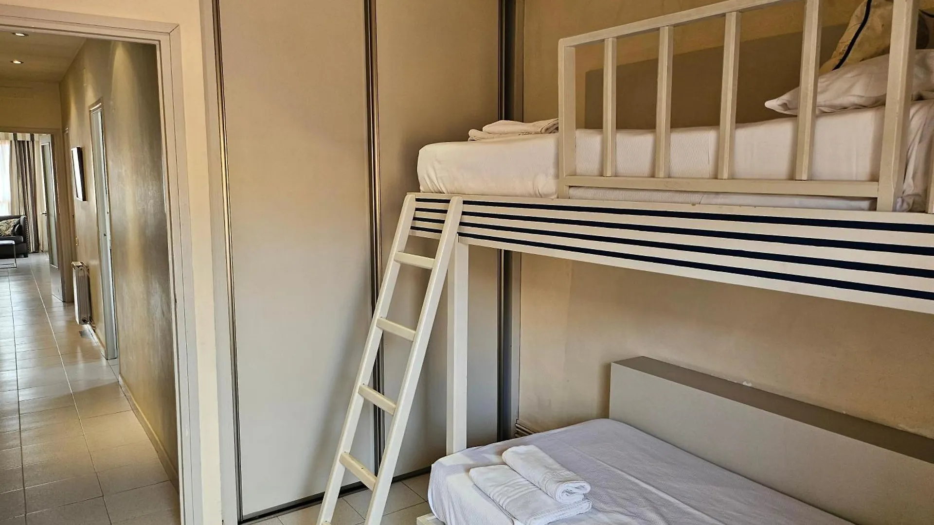 Apartment Apartaments Sant Jordi Girona 97 Barcelona