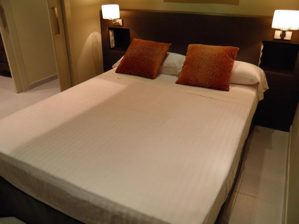 Apartman Apartaments Sant Jordi Girona 97 Barcelona